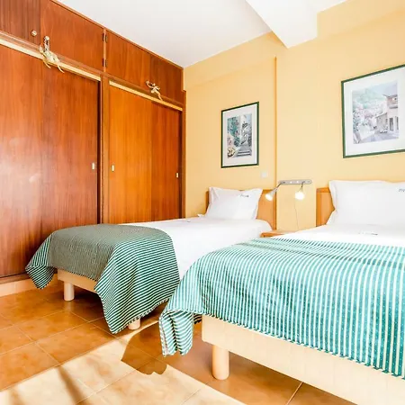 Altura Inn Beach Daire *